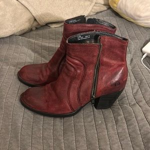 Red Small Heel Boots Size:8.5
